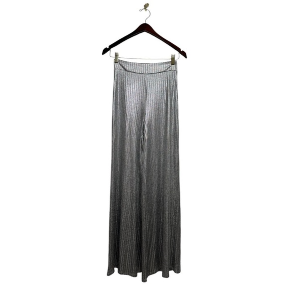 NWOT REVOLVE TULAROSA Norah Pant Silver S - Picture 4 of 10